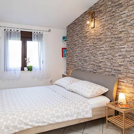 Διαμέρισμα Charmantes Mit Meerblick, Bikes, Babybett, Grill