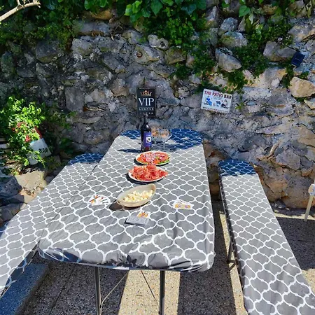 Charmantes Mit Meerblick, Bikes, Babybett, Grill Lejlighed *