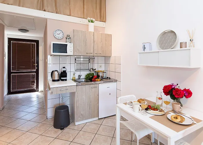 Charmantes Mit Meerblick, Bikes, Babybett, Grill Daire